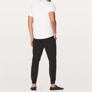 Lululemon men’s city sweat jogging pants